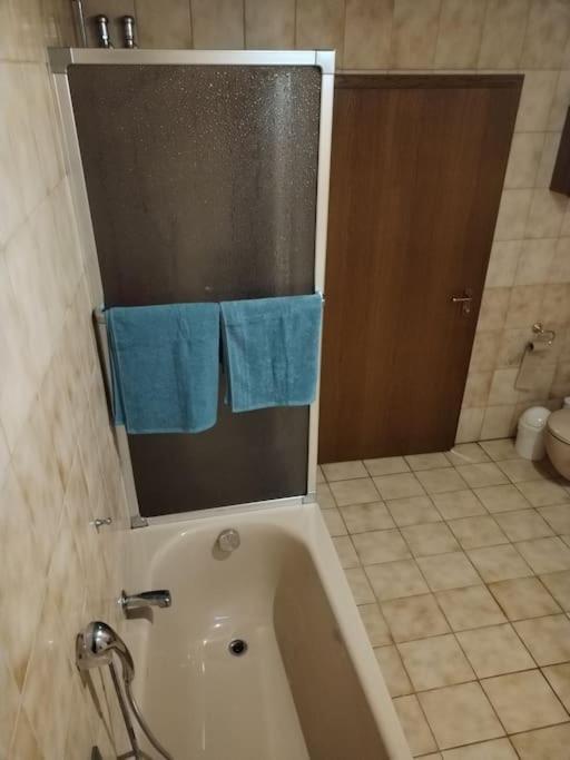 Ruhige Ferienwohnung Im Hunsrueck Hungenroth エクステリア 写真
